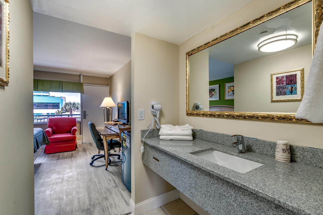Beachcomber Inn & Suites Миртъл Бийч Екстериор снимка