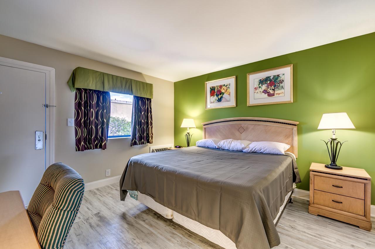 Beachcomber Inn & Suites Миртъл Бийч Екстериор снимка